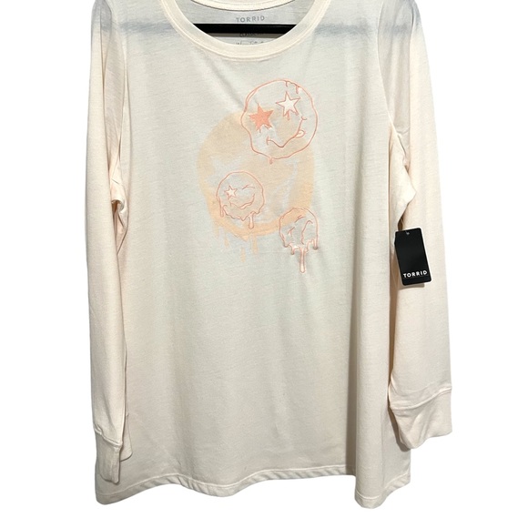 Torrid Smiley Doodles Classic Fit Crew Neck Long Sleeve Embroidery Tee NWT - Picture 5 of 7
